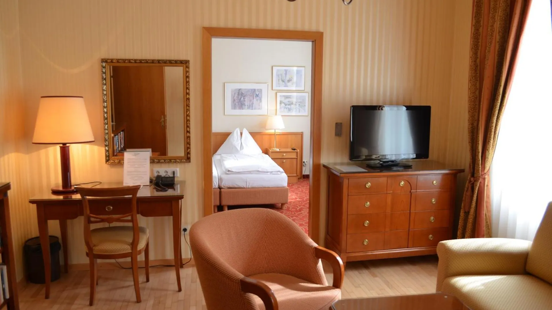 Hotel Jaeger - Family Tradition Since 1911 Bécs