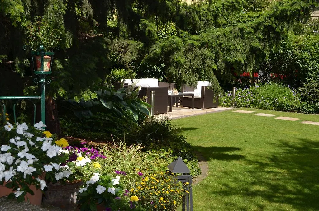 Hotel Jaeger - Family Tradition Since 1911 Bécs