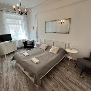 hotellátogatás