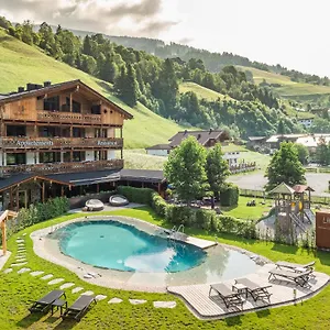 https://appartements-liebe-heimat.saalbachhinterglemmhotels.com