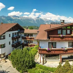 Hotel Garni Schieferle ***