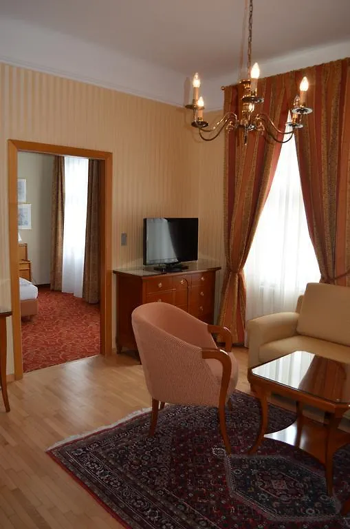 Hotel Jaeger - Family Tradition Since 1911 Vienna