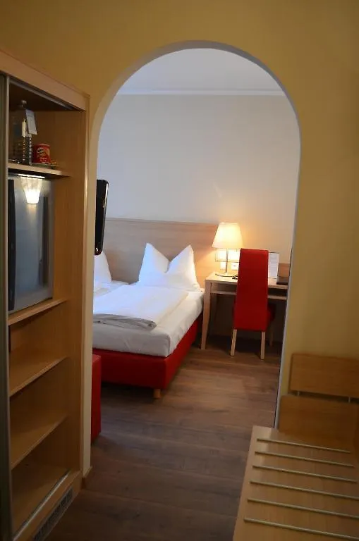 Hotel Jaeger - Family Tradition Since 1911 Vienna